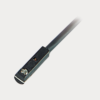 4mm C-Slot - 2-Wire - Solid State Output - Normally Open - 1M Cable - 24V - Switch